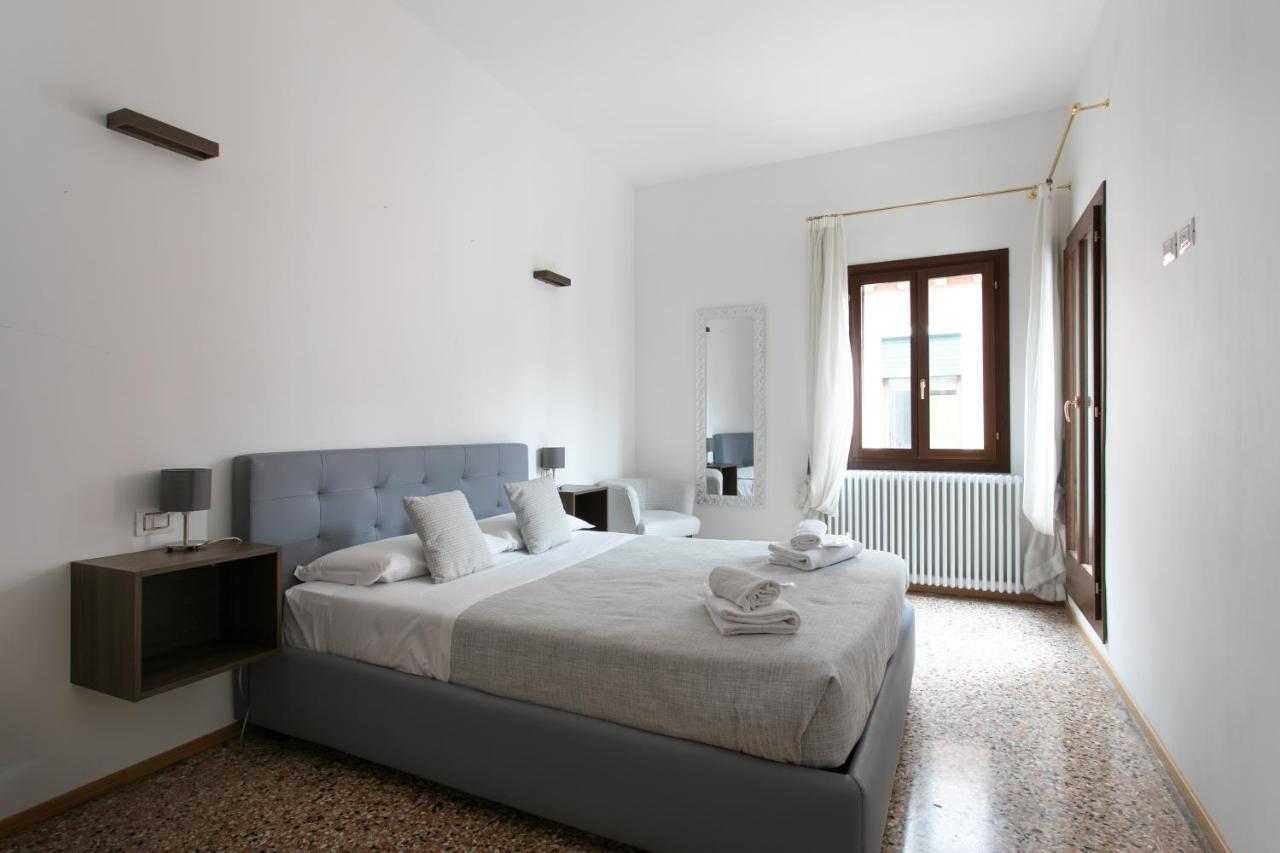 Апартаменты Residenza Pomponi Deluxe Венеция Экстерьер фото