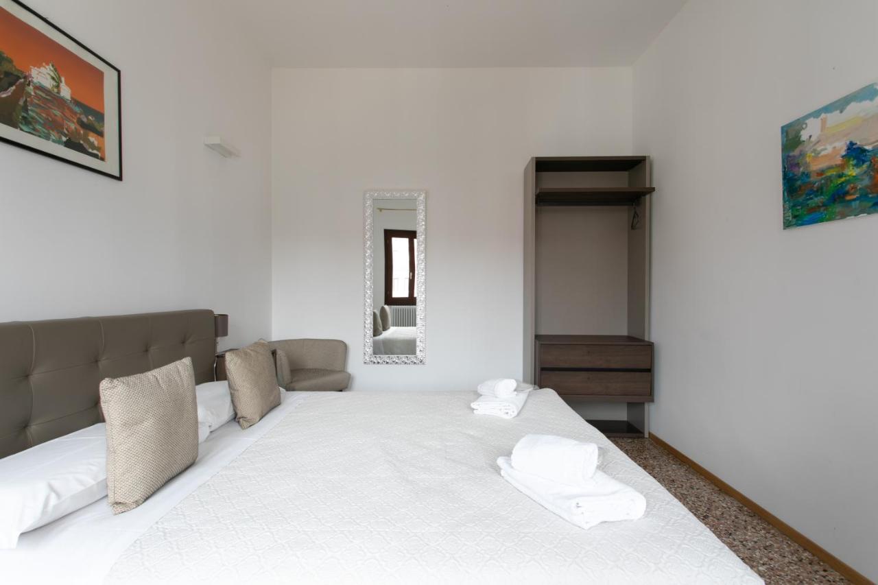 Апартаменты Residenza Pomponi Deluxe Венеция Экстерьер фото
